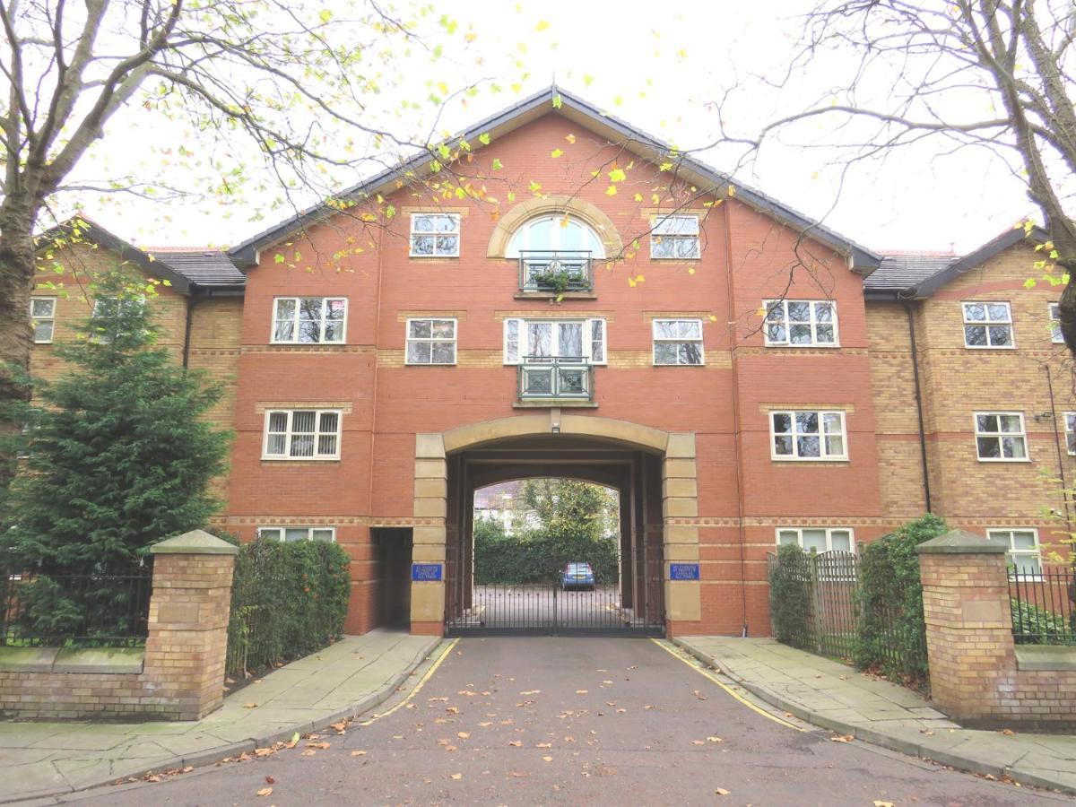 The Court II Liverpool Exterior photo